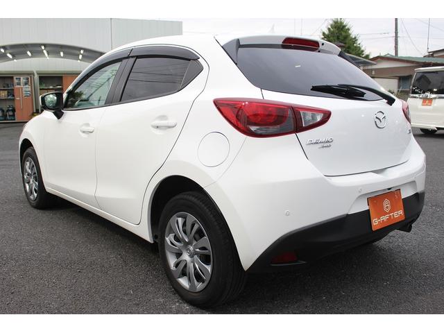 デミオ １５Ｓ　純正ナビ　バックカメラ　衝突被害軽減ブレーキ　障害物センサー　プッシュスタート　スマートキー　ＭＴモード付ＡＴ　禁煙車　電動格納ミラー　オートエアコン　ＬＥＤヘッドライト（22枚目）