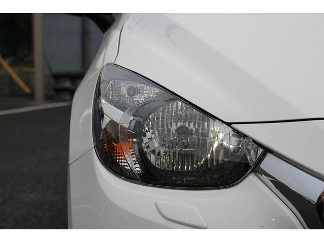 デミオ １５Ｓ　純正ナビ　バックカメラ　衝突被害軽減ブレーキ　障害物センサー　プッシュスタート　スマートキー　ＭＴモード付ＡＴ　禁煙車　電動格納ミラー　オートエアコン　ＬＥＤヘッドライト（26枚目）