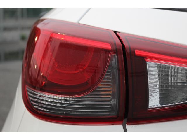 デミオ １５Ｓ　純正ナビ　バックカメラ　衝突被害軽減ブレーキ　障害物センサー　プッシュスタート　スマートキー　ＭＴモード付ＡＴ　禁煙車　電動格納ミラー　オートエアコン　ＬＥＤヘッドライト（27枚目）