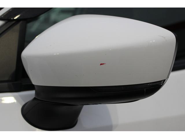 デミオ １５Ｓ　純正ナビ　バックカメラ　衝突被害軽減ブレーキ　障害物センサー　プッシュスタート　スマートキー　ＭＴモード付ＡＴ　禁煙車　電動格納ミラー　オートエアコン　ＬＥＤヘッドライト（28枚目）