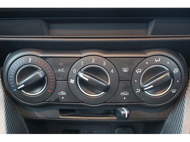 デミオ １５Ｓ　純正ナビ　バックカメラ　衝突被害軽減ブレーキ　障害物センサー　プッシュスタート　スマートキー　ＭＴモード付ＡＴ　禁煙車　電動格納ミラー　オートエアコン　ＬＥＤヘッドライト（53枚目）