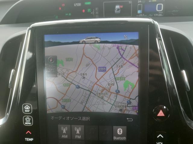 プリウスＰＨＶ Ｓナビパッケージ　純正ナビ／地デジ／バックカメラ／ステアリングヒーター／レーダークルーズ／オートハイビーム／衝突軽減／ＥＴＣ２．０／（2枚目）