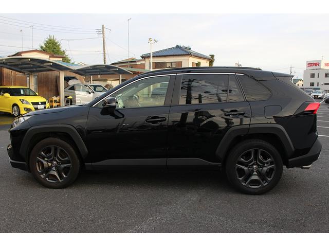 ＲＡＶ４ アドベンチャー　純正ディスプレイ／地デジ／Ｂカメラ／シートベンチレーション／衝突軽減／レーダークルーズ／ＬＥＤ／ＥＴＣ（9枚目）