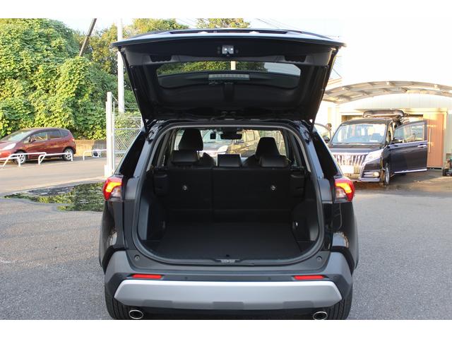 ＲＡＶ４ アドベンチャー　純正ディスプレイ／地デジ／Ｂカメラ／シートベンチレーション／衝突軽減／レーダークルーズ／ＬＥＤ／ＥＴＣ（17枚目）