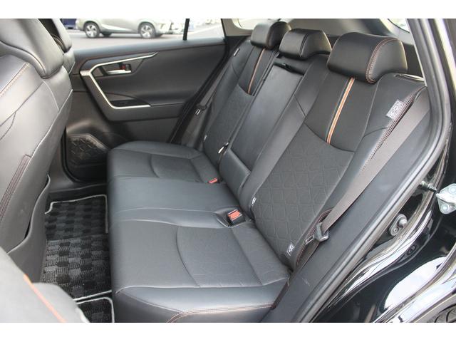 ＲＡＶ４ アドベンチャー　純正ディスプレイ／地デジ／Ｂカメラ／シートベンチレーション／衝突軽減／レーダークルーズ／ＬＥＤ／ＥＴＣ（30枚目）