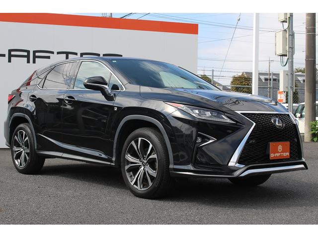 ＲＸ ＲＸ２００ｔ　Ｆスポーツ　純正ナビ／地デジ／バックカメラ／衝突軽減ブレーキ／ＬＥＤヘッドライト／レーダークルーズコントロール／Ｐバックドア／革シート／シートヒーター／純正アルミホイール／（9枚目）