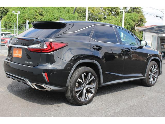 ＲＸ ＲＸ２００ｔ　Ｆスポーツ　純正ナビ／地デジ／バックカメラ／衝突軽減ブレーキ／ＬＥＤヘッドライト／レーダークルーズコントロール／Ｐバックドア／革シート／シートヒーター／純正アルミホイール／（11枚目）