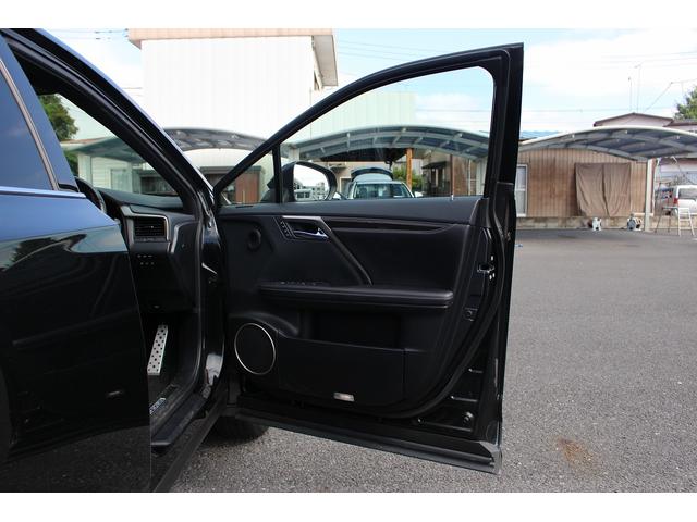 ＲＸ ＲＸ２００ｔ　Ｆスポーツ　純正ナビ／地デジ／バックカメラ／衝突軽減ブレーキ／ＬＥＤヘッドライト／レーダークルーズコントロール／Ｐバックドア／革シート／シートヒーター／純正アルミホイール／（28枚目）