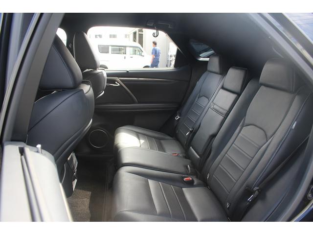 ＲＸ ＲＸ２００ｔ　Ｆスポーツ　純正ナビ／地デジ／バックカメラ／衝突軽減ブレーキ／ＬＥＤヘッドライト／レーダークルーズコントロール／Ｐバックドア／革シート／シートヒーター／純正アルミホイール／（40枚目）