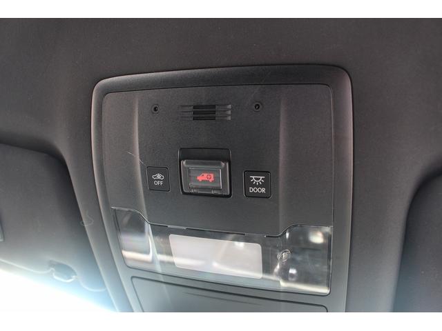 ＲＸ ＲＸ２００ｔ　Ｆスポーツ　純正ナビ／地デジ／バックカメラ／衝突軽減ブレーキ／ＬＥＤヘッドライト／レーダークルーズコントロール／Ｐバックドア／革シート／シートヒーター／純正アルミホイール／（67枚目）