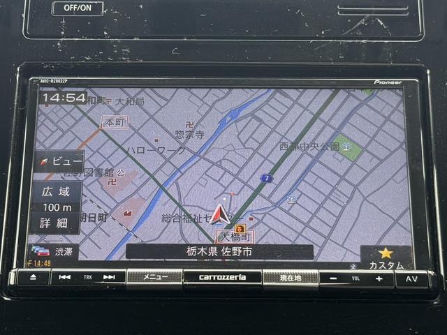 フォレスター プレミアム　純正ナビ／地デジ／Ｂカメラ／ハーフレザー／クルコン／アイサイトｖｅｒ３／ＥＴＣ／ＬＥＤ／電動リアゲート／シートヒーター／衝突軽減ブレーキ／スマートキー／アイドリングストップ（3枚目）
