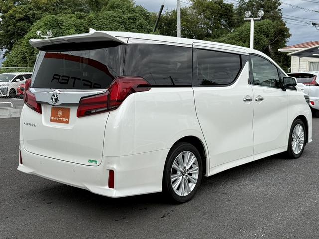 アルファード ２．５Ｓ　レンタＵＰ／サンルーフ／純正ナビ／地デジ／バックカメラ／衝突軽減ブレーキ／レーダークルーズコントロール／ＬＥＤ／ＥＴＣ／ブレーキホールド／両側電動スライドドア／車線逸脱防止（6枚目）
