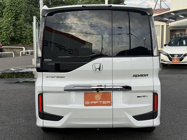 ステップワゴンスパーダ スパーダハイブリッド　Ｇ・ＥＸ　ホンダセンシング　ワンオーナー／１０型純正ナビ／地デジ／バックカメラ／後席モニター／両側電動／衝突軽減／ＥＴＣ２．０／レーダークルーズ／プッシュスタート／スマートキー／ＬＥＤ／（7枚目）
