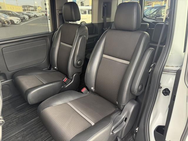 ステップワゴンスパーダ スパーダハイブリッド　Ｇ・ＥＸ　ホンダセンシング　ワンオーナー／１０型純正ナビ／地デジ／バックカメラ／後席モニター／両側電動／衝突軽減／ＥＴＣ２．０／レーダークルーズ／プッシュスタート／スマートキー／ＬＥＤ／（36枚目）