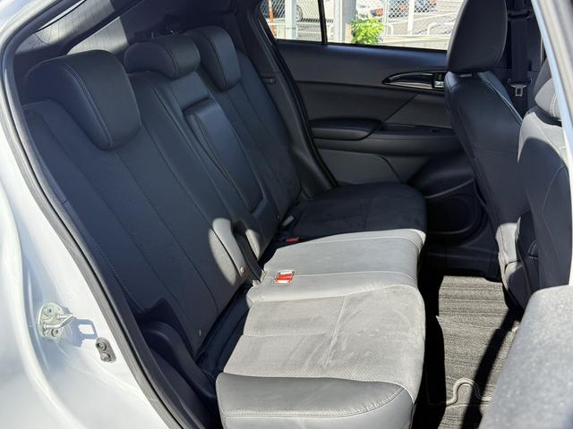 エクリプスクロスＰＨＥＶ Ｇ　アルパインナビ／地上デジタルフルセグＴＶ／バックカメラ／シートヒーター／パワーシート／パワーバックドア／レーダークルーズ／ＬＥＤヘッドライト／ＥＴＣ／衝突軽減／（19枚目）