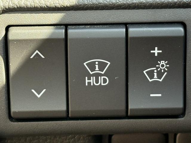 エクリプスクロスＰＨＥＶ Ｇ　アルパインナビ／地上デジタルフルセグＴＶ／バックカメラ／シートヒーター／パワーシート／パワーバックドア／レーダークルーズ／ＬＥＤヘッドライト／ＥＴＣ／衝突軽減／（31枚目）