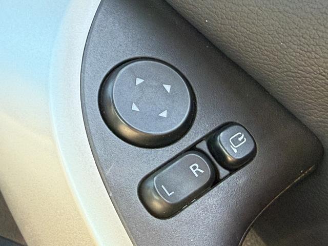 エクリプスクロスＰＨＥＶ Ｇ　アルパインナビ／地上デジタルフルセグＴＶ／バックカメラ／シートヒーター／パワーシート／パワーバックドア／レーダークルーズ／ＬＥＤヘッドライト／ＥＴＣ／衝突軽減／（46枚目）
