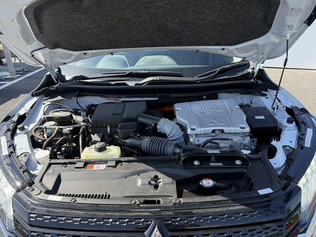 エクリプスクロスＰＨＥＶ Ｇ　アルパインナビ／地上デジタルフルセグＴＶ／バックカメラ／シートヒーター／パワーシート／パワーバックドア／レーダークルーズ／ＬＥＤヘッドライト／ＥＴＣ／衝突軽減／（49枚目）
