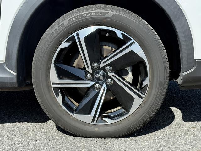 エクリプスクロスＰＨＥＶ Ｇ　アルパインナビ／地上デジタルフルセグＴＶ／バックカメラ／シートヒーター／パワーシート／パワーバックドア／レーダークルーズ／ＬＥＤヘッドライト／ＥＴＣ／衝突軽減／（52枚目）