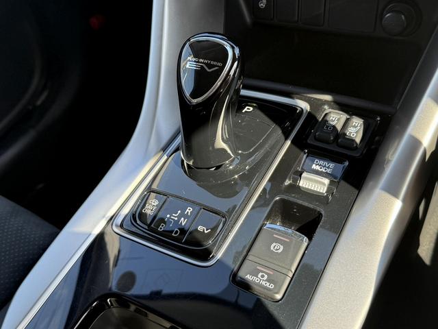エクリプスクロスＰＨＥＶ Ｇ　アルパインナビ／地上デジタルフルセグＴＶ／バックカメラ／シートヒーター／パワーシート／パワーバックドア／レーダークルーズ／ＬＥＤヘッドライト／ＥＴＣ／衝突軽減／（57枚目）