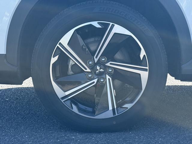 エクリプスクロスＰＨＥＶ Ｇ　アルパインナビ／地上デジタルフルセグＴＶ／バックカメラ／シートヒーター／パワーシート／パワーバックドア／レーダークルーズ／ＬＥＤヘッドライト／ＥＴＣ／衝突軽減／（75枚目）