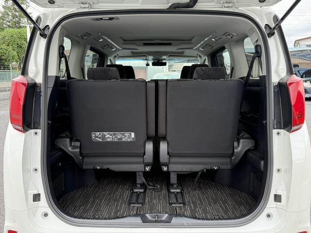 アルファード ２．５Ｓ　レンタＵＰ／メーカーツインサンルーフ／純正９型ナビ／地デジ／バックカメラ／両側電動スライドドア／衝突軽減ブレーキ／レーダークルーズ／ＬＥＤヘッドライト／純正１８インチＡＷ／コーナーセンサー／ＢＴ接続／（19枚目）