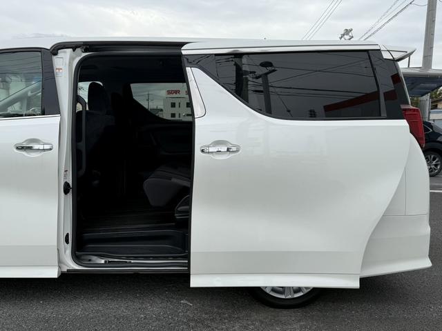 アルファード ２．５Ｓ　レンタＵＰ／メーカーツインサンルーフ／純正９型ナビ／地デジ／バックカメラ／両側電動スライドドア／衝突軽減ブレーキ／レーダークルーズ／ＬＥＤヘッドライト／純正１８インチＡＷ／コーナーセンサー／ＢＴ接続／（41枚目）