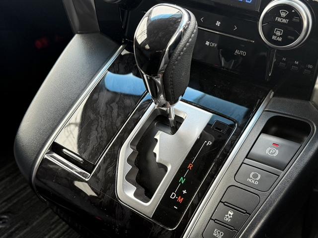 アルファード ２．５Ｓ　レンタＵＰ／メーカーツインサンルーフ／純正９型ナビ／地デジ／バックカメラ／両側電動スライドドア／衝突軽減ブレーキ／レーダークルーズ／ＬＥＤヘッドライト／純正１８インチＡＷ／コーナーセンサー／ＢＴ接続／（50枚目）