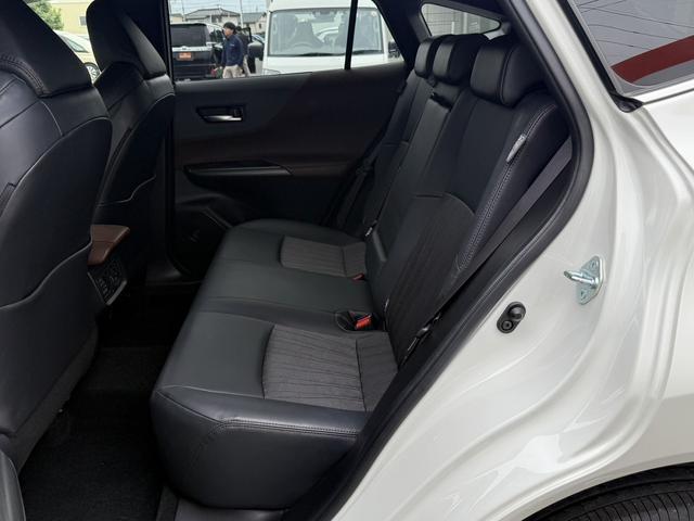 ハリアー Ｚ　メーカー１２．３型ナビ／ＪＢＬサウンド／アラウンドビューカメラ／地デジ／電動リアゲート／レーダークルーズコントロール／ＥＴＣ／純正１９ＡＷ／ハーフレザー／Ｂｌｕｔｏｏｔｈ接続可能／スマートキー／ＬＥＤ（45枚目）