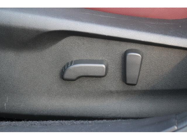 レヴォーグ STIスポーツ EX 本革シート/HarmanKardonサウンド/純正ナビ/地デジ/360度カメラ/レーダークルーズコントロール/衝突軽減ブレーキ/ETC/LEDヘッドライト/スマートキー/プッシュスタート(69枚目)