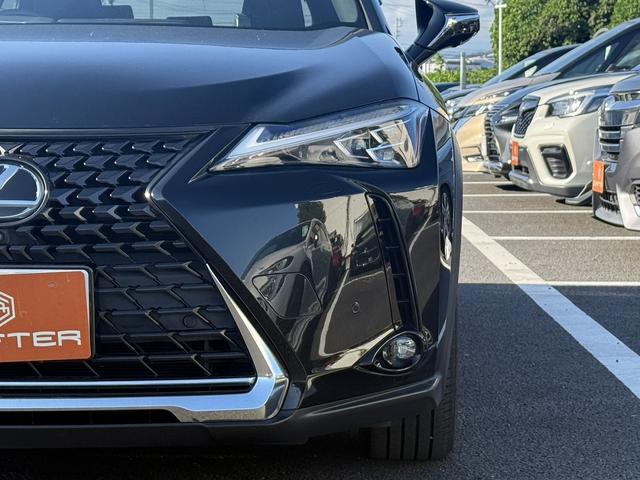 UX UX200 バージョンC 純正ナビ/地デジ/Bカメラ/シートヒータ-/レーダークルーズ/衝突軽減/パワーシート/ETC/ステアリングヒーター/電動リアゲート/Bluetooth接続/スマートフォン置くだけ充電/(25枚目)