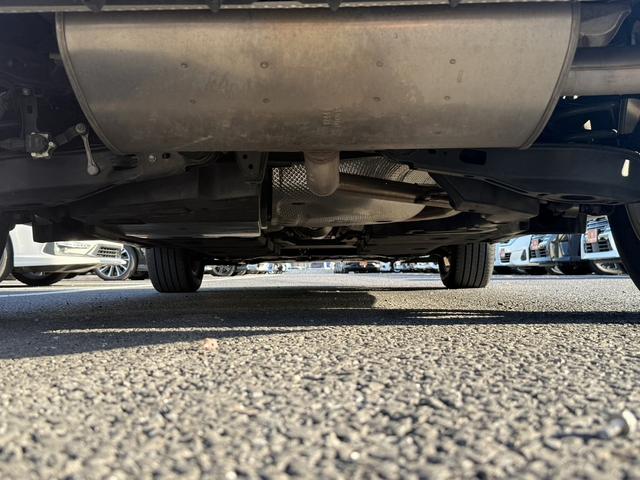 UX UX200 バージョンC 純正ナビ/地デジ/Bカメラ/シートヒータ-/レーダークルーズ/衝突軽減/パワーシート/ETC/ステアリングヒーター/電動リアゲート/Bluetooth接続/スマートフォン置くだけ充電/(75枚目)