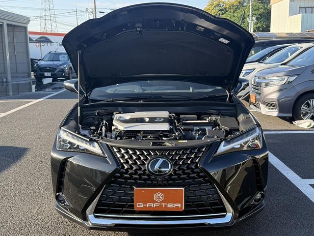 UX UX200 バージョンC 純正ナビ/地デジ/Bカメラ/シートヒータ-/レーダークルーズ/衝突軽減/パワーシート/ETC/ステアリングヒーター/電動リアゲート/Bluetooth接続/スマートフォン置くだけ充電/(76枚目)