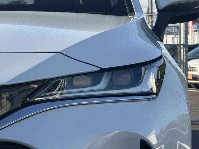 ハリアーハイブリッド Ｚ　ＪＢＬサウンド／純正ナビ／地デジ／Ｂカメラ／電動Ｒゲート／レーダークルーズコントロール／ＥＴＣ／ＬＥＤヘッドライト／ブルートゥースオーディオ／スマートキー／プッシュスタート／（17枚目）