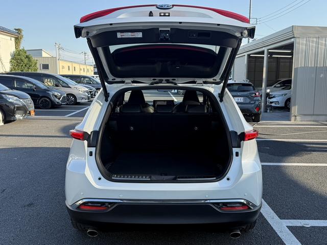 ハリアーハイブリッド Ｚ　ＪＢＬサウンド／純正ナビ／地デジ／Ｂカメラ／電動Ｒゲート／レーダークルーズコントロール／ＥＴＣ／ＬＥＤヘッドライト／ブルートゥースオーディオ／スマートキー／プッシュスタート／（30枚目）