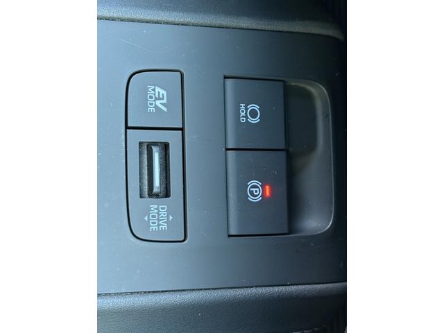 ハリアーハイブリッド Ｚ　ＪＢＬサウンド／純正ナビ／地デジ／Ｂカメラ／電動Ｒゲート／レーダークルーズコントロール／ＥＴＣ／ＬＥＤヘッドライト／ブルートゥースオーディオ／スマートキー／プッシュスタート／（58枚目）