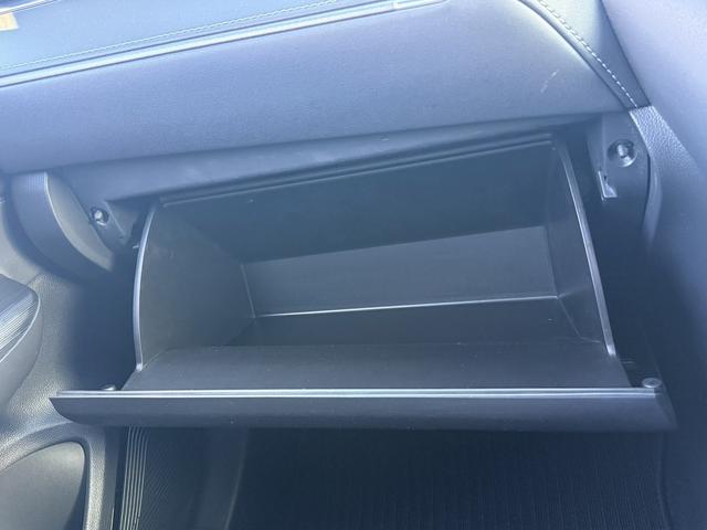 ハリアーハイブリッド Ｚ　ＪＢＬサウンド／純正ナビ／地デジ／Ｂカメラ／電動Ｒゲート／レーダークルーズコントロール／ＥＴＣ／ＬＥＤヘッドライト／ブルートゥースオーディオ／スマートキー／プッシュスタート／（68枚目）