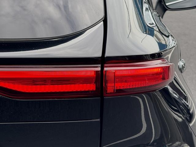 ハリアー Z 禁煙車 純正12.3インチナビ JBLプレミアムサウンド9スピーカー フルセグ/電動リアゲート バックカメラ アダクティブクルーズ 衝突軽減 ブラインドスポットモニター デジタルインナーミラー ETC(20枚目)