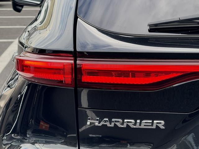 ハリアー Z 禁煙車 純正12.3インチナビ JBLプレミアムサウンド9スピーカー フルセグ/電動リアゲート バックカメラ アダクティブクルーズ 衝突軽減 ブラインドスポットモニター デジタルインナーミラー ETC(21枚目)