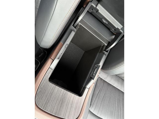 ハリアー Z 禁煙車 純正12.3インチナビ JBLプレミアムサウンド9スピーカー フルセグ/電動リアゲート バックカメラ アダクティブクルーズ 衝突軽減 ブラインドスポットモニター デジタルインナーミラー ETC(57枚目)