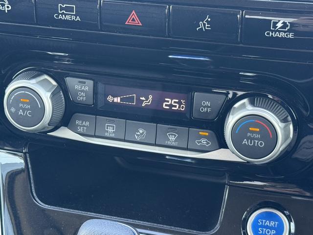 セレナ ｅ－パワー　ハイウェイスターＶ　セーフティパックＢ　寒冷地仕様　インテリジェントアラウンドビューモニター　プロパイロット　両側電動スライドドア　衝突軽減　リアオートエアコン　ハンズフリーパワースライドドア　ＥＴＣ　Ｂｌｕｅｔｏｏｔｈ（5枚目）