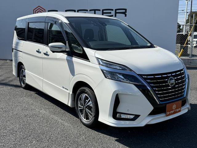 セレナ ｅ－パワー　ハイウェイスターＶ　セーフティパックＢ　寒冷地仕様　インテリジェントアラウンドビューモニター　プロパイロット　両側電動スライドドア　衝突軽減　リアオートエアコン　ハンズフリーパワースライドドア　ＥＴＣ　Ｂｌｕｅｔｏｏｔｈ（8枚目）