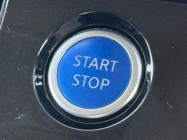 セレナ ｅ－パワー　ハイウェイスターＶ　セーフティパックＢ　寒冷地仕様　インテリジェントアラウンドビューモニター　プロパイロット　両側電動スライドドア　衝突軽減　リアオートエアコン　ハンズフリーパワースライドドア　ＥＴＣ　Ｂｌｕｅｔｏｏｔｈ（50枚目）