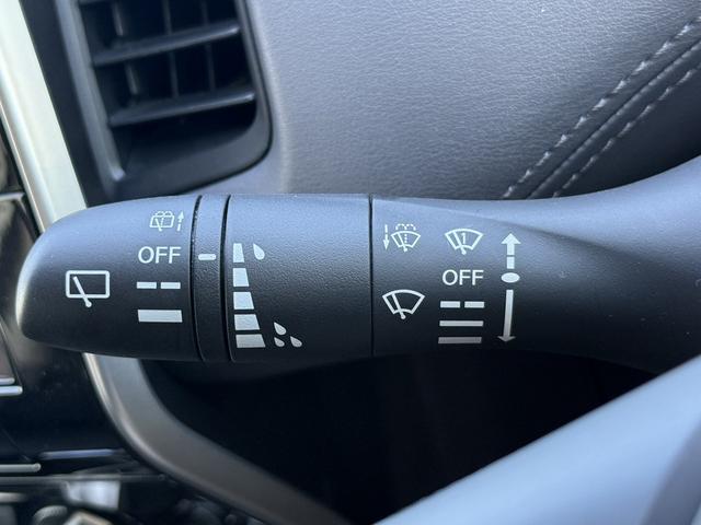 セレナ ｅ－パワー　ハイウェイスターＶ　セーフティパックＢ　寒冷地仕様　インテリジェントアラウンドビューモニター　プロパイロット　両側電動スライドドア　衝突軽減　リアオートエアコン　ハンズフリーパワースライドドア　ＥＴＣ　Ｂｌｕｅｔｏｏｔｈ（54枚目）