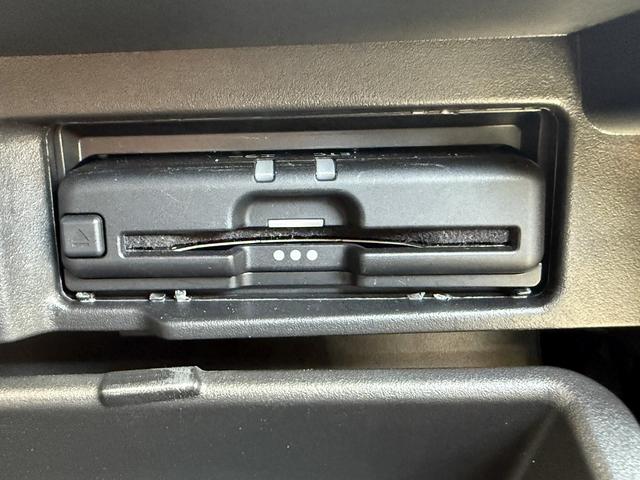 セレナ ｅ－パワー　ハイウェイスターＶ　セーフティパックＢ　寒冷地仕様　インテリジェントアラウンドビューモニター　プロパイロット　両側電動スライドドア　衝突軽減　リアオートエアコン　ハンズフリーパワースライドドア　ＥＴＣ　Ｂｌｕｅｔｏｏｔｈ（58枚目）