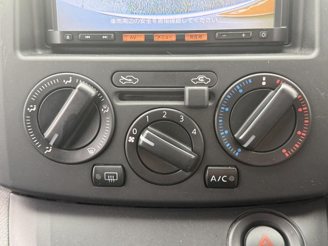 NISSAN NV200 VANETTE VAN PREMIUM GX