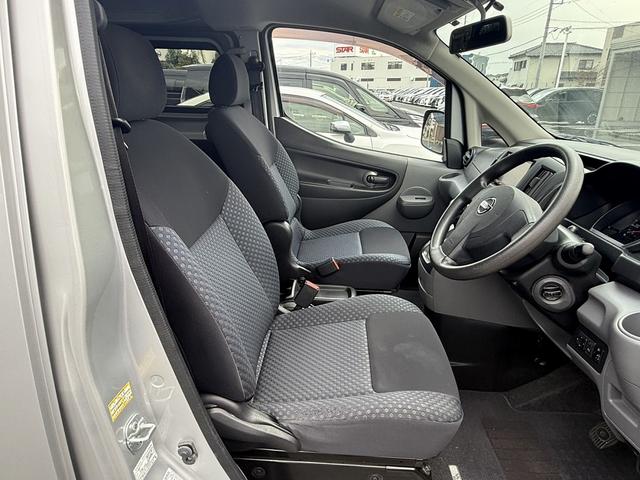 NISSAN NV200 VANETTE VAN PREMIUM GX