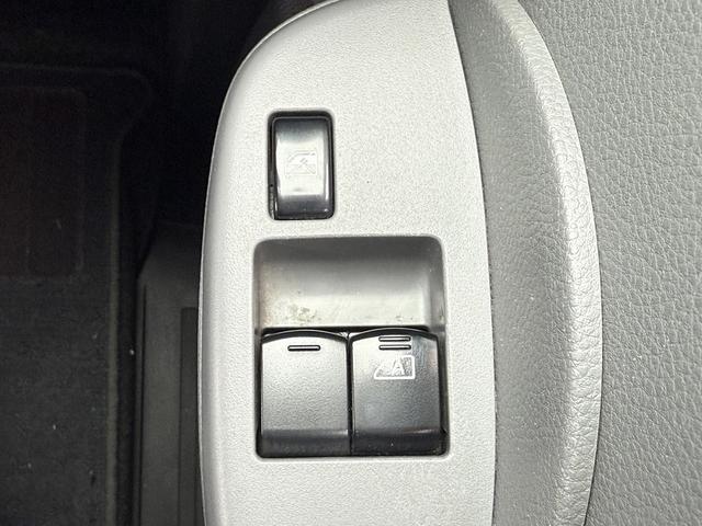 NISSAN NV200 VANETTE VAN PREMIUM GX