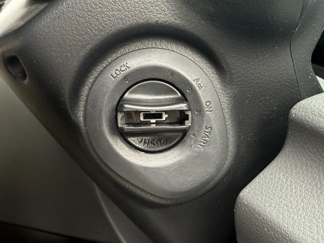 NISSAN NV200 VANETTE VAN PREMIUM GX