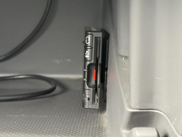 NISSAN NV200 VANETTE VAN PREMIUM GX